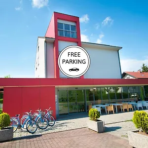  Hostel Simbol With Free Private Parking
