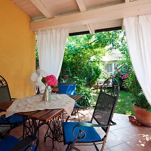 Your Colourful Appartement